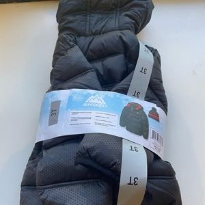 BRAND NEW Snozu Size 3T Coat Jacket New With Tags
